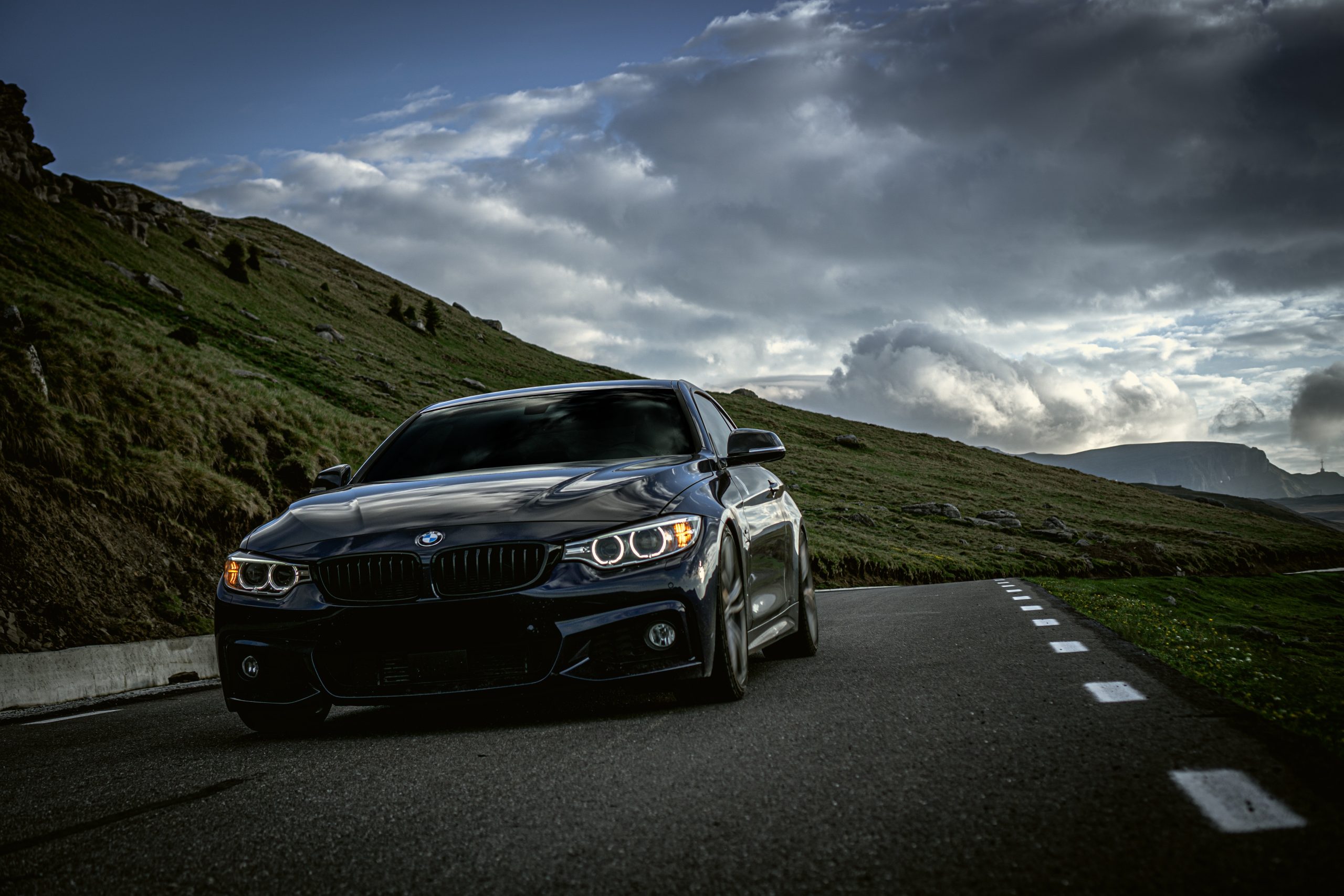 Weekend Drive yang Lebih Bermakna dengan BMW
